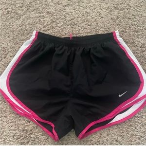 Size med Nike shorts